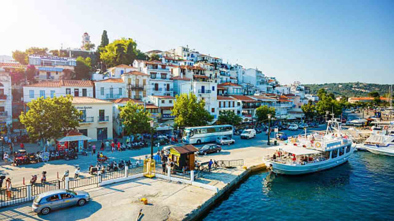 Ryanair Skiathos Office in Greece