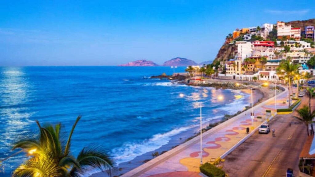 United Airlines Mazatlan Office in Mexico