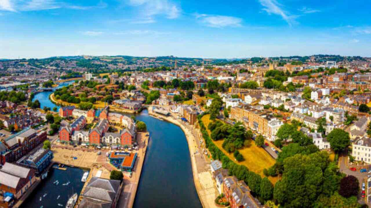 Azores Airlines Office in Exeter, England