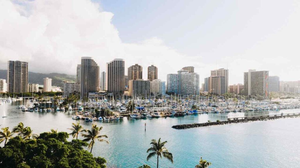 Where Does Alaska Airlines Fly to in Hawaii