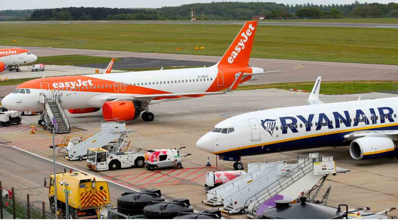 Which Is Better: Ryanair or EasyJet? Which Is Better: Ryanair or EasyJet?